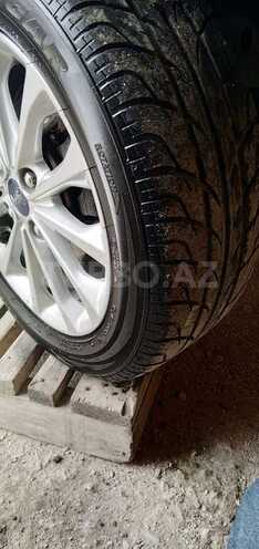 Ford Fiesta 2013, 95,000 km - 1.6 l - Bakı