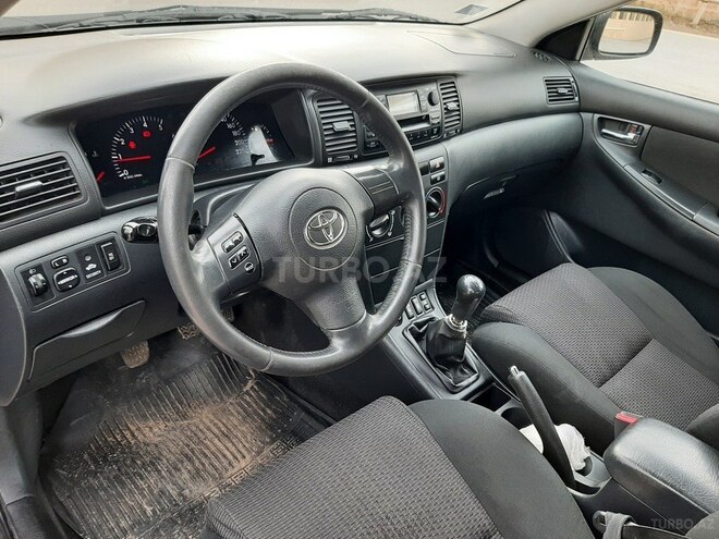 Toyota Corolla 2006, 236,000 km - 1.4 л - Bakı