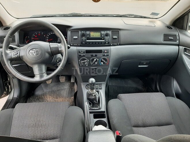 Toyota Corolla 2006, 236,000 km - 1.4 л - Bakı
