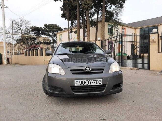 Toyota Corolla 2006, 236,000 km - 1.4 л - Bakı