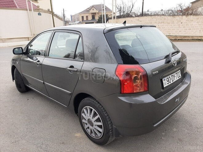 Toyota Corolla 2006, 236,000 km - 1.4 л - Bakı