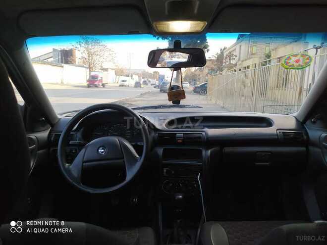 Opel Astra 1994, 325,000 km - 1.6 л - Bakı