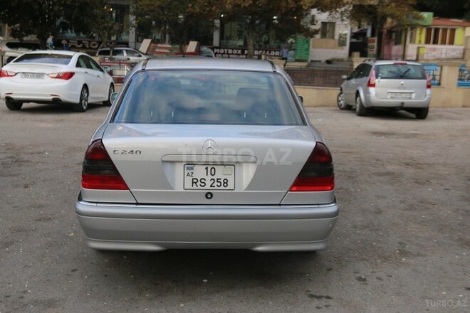 Mercedes C 240 1998, 124,650 km - 2.4 l - Bakı