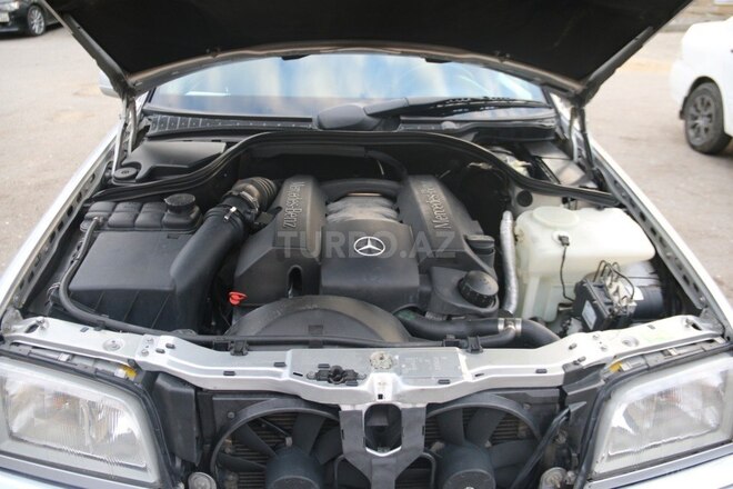 Mercedes C 240 1998, 124,650 km - 2.4 l - Bakı