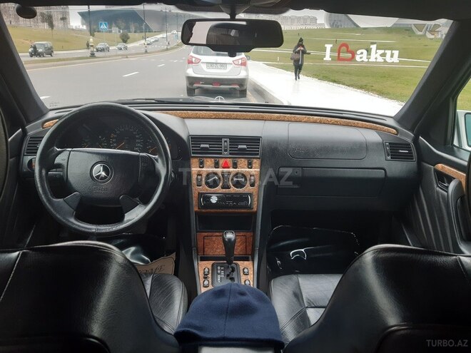 Mercedes C 180 1997, 306,000 km - 1.8 l - Bakı