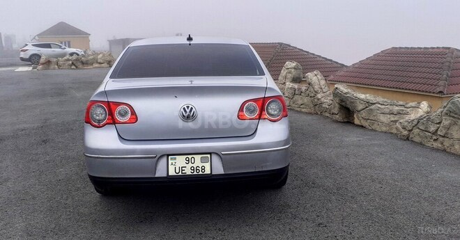 Volkswagen Passat 2006, 390,000 km - 2.0 l - Bakı
