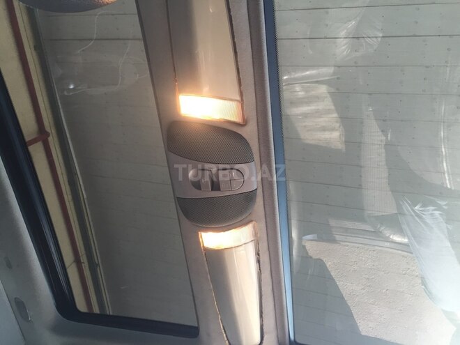 Mercedes E 270 2002, 390,000 km - 2.7 l - İmişli