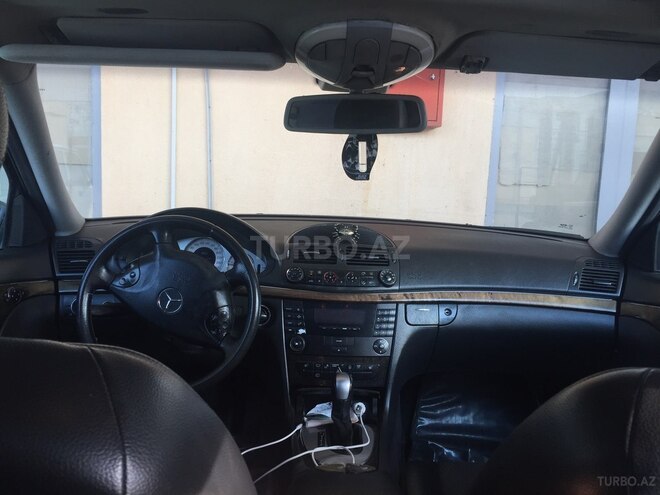 Mercedes E 270 2002, 390,000 km - 2.7 l - İmişli