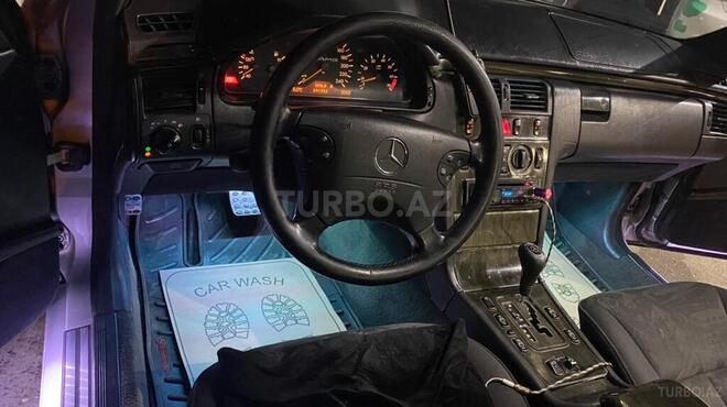 Mercedes E 240 1998, 254,000 km - 2.4 л - Bakı