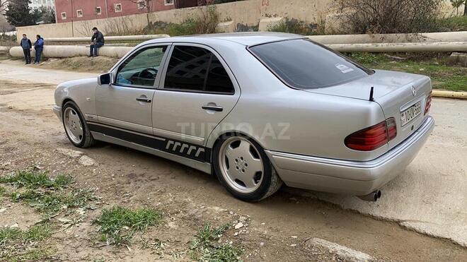 Mercedes E 240 1998, 254,000 km - 2.4 л - Bakı