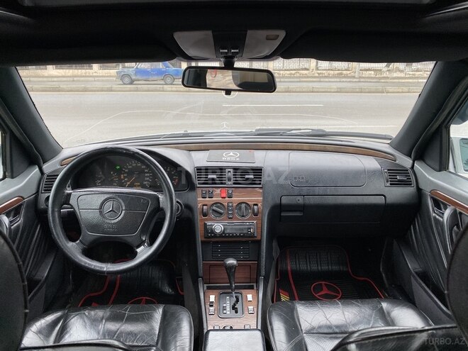 Mercedes C 220 1994, 296,000 km - 2.2 l - Sumqayıt