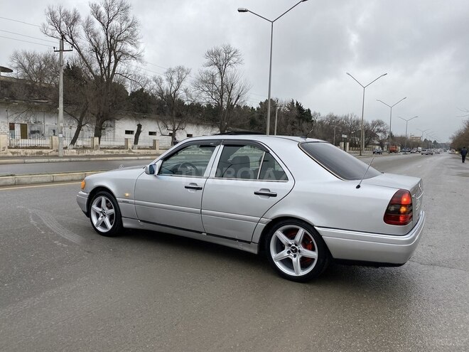 Mercedes C 220 1994, 296,000 km - 2.2 l - Sumqayıt