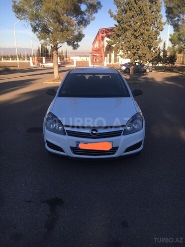 Opel Astra 2009, 157,000 km - 1.4 l - Bakı
