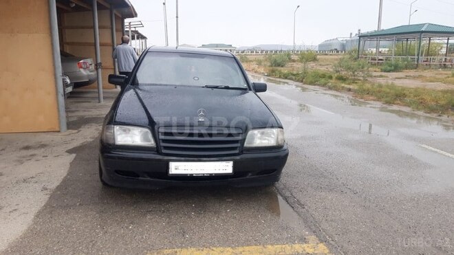 Mercedes C 200 1996, 320,000 km - 2.0 l - Bakı