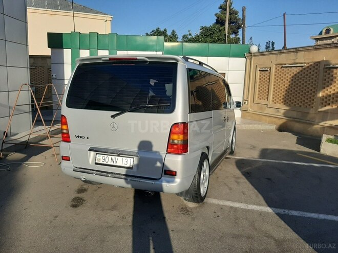 Mercedes Vito 2002, 380,000 km - 2.3 л - Quba