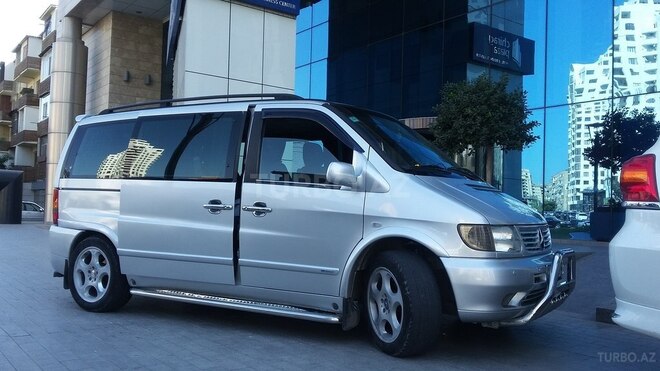 Mercedes Vito 2002, 380,000 km - 2.3 л - Quba