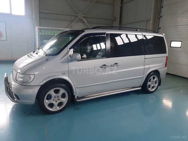 Mercedes Vito 2002, 380,000 km - 2.3 л - Quba