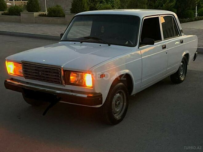 LADA (VAZ) 2107 2001, 93,000 km - 1.6 л - Bakı