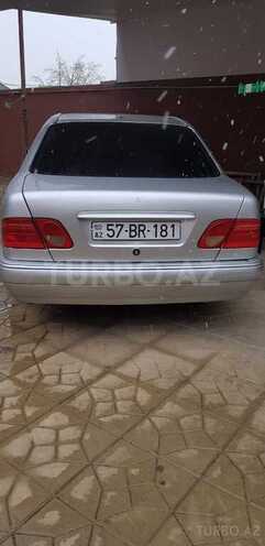 Mercedes E 200 1997, 245,000 km - 2.0 л - Gəncə