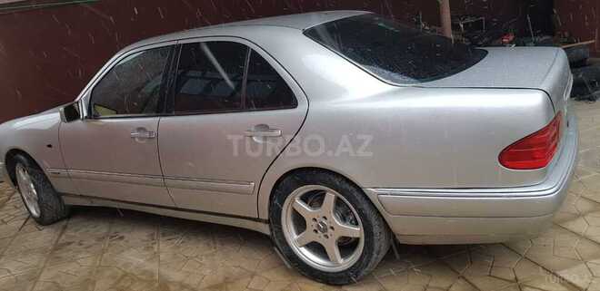 Mercedes E 200 1997, 245,000 km - 2.0 л - Gəncə