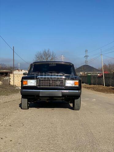 LADA (VAZ) 2107 2010, 144,000 km - 1.6 l - Quba