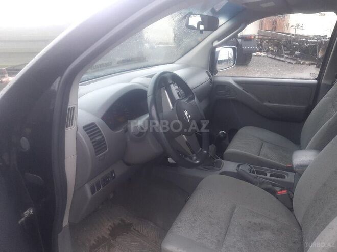 Nissan Navara 2008, 335,000 km - 2.5 l - Bakı