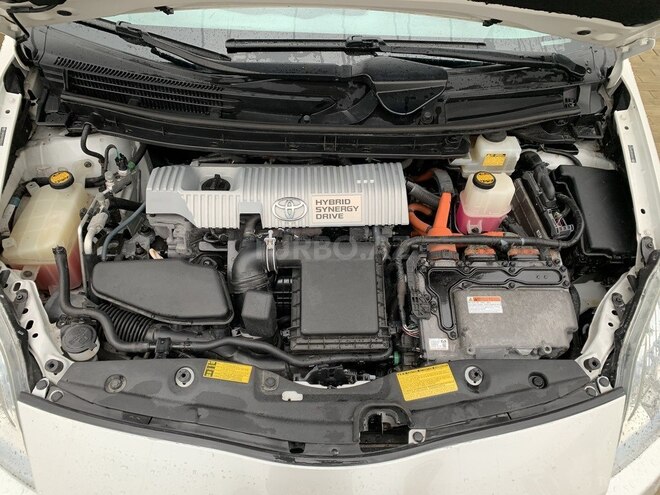 Toyota Prius 2011, 209,000 km - 1.8 l - Bakı