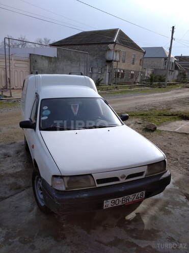 Nissan Sunny 1993, 150,000 km - 1.7 л - Şəmkir