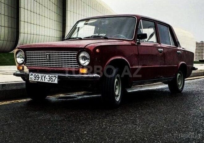LADA (VAZ) 21011 1977, 300,000 km - 1.3 l - Bakı