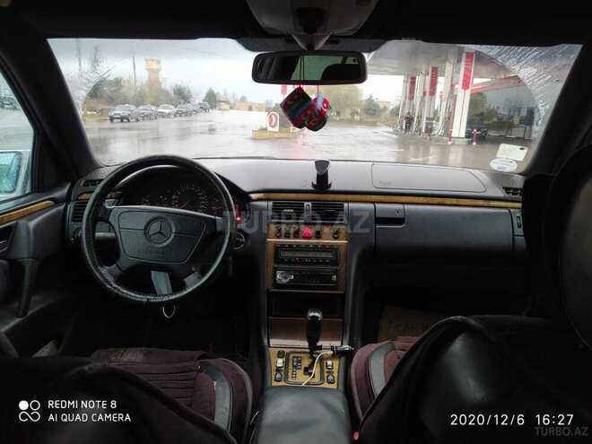 Mercedes E 300 1998, 502,532 km - 3.0 l - Beyləqan