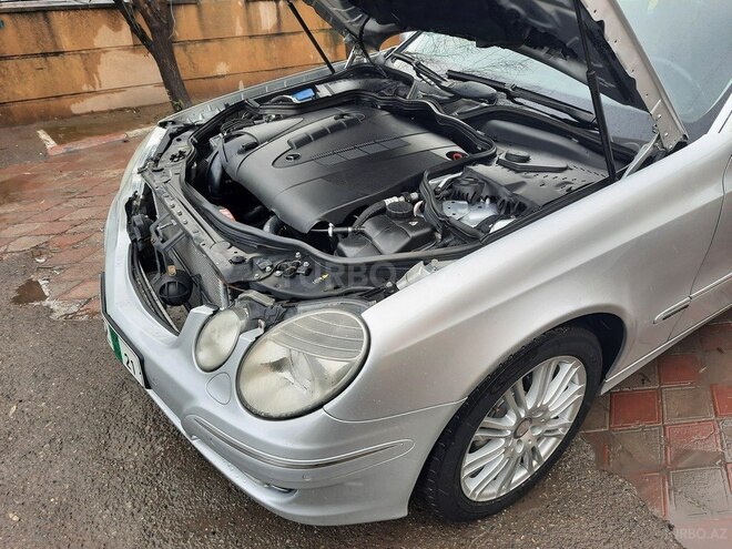 Mercedes E 220 2007, 235,000 km - 2.2 l - Bakı