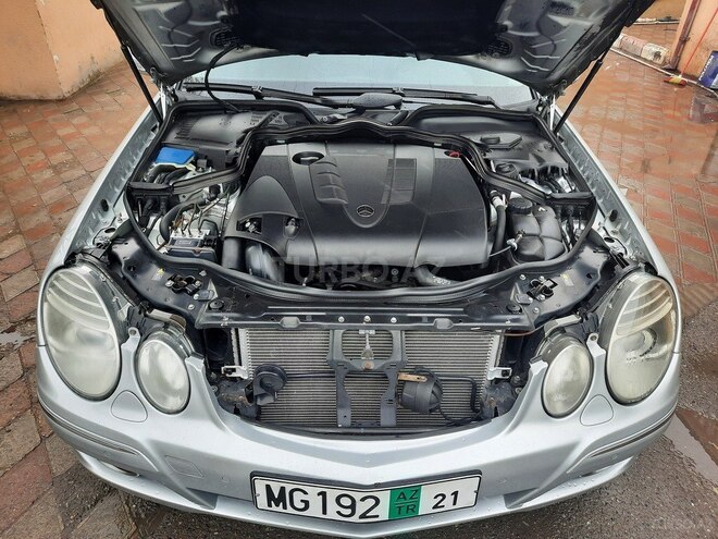 Mercedes E 220 2007, 235,000 km - 2.2 l - Bakı