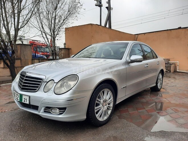 Mercedes E 220 2007, 235,000 km - 2.2 l - Bakı