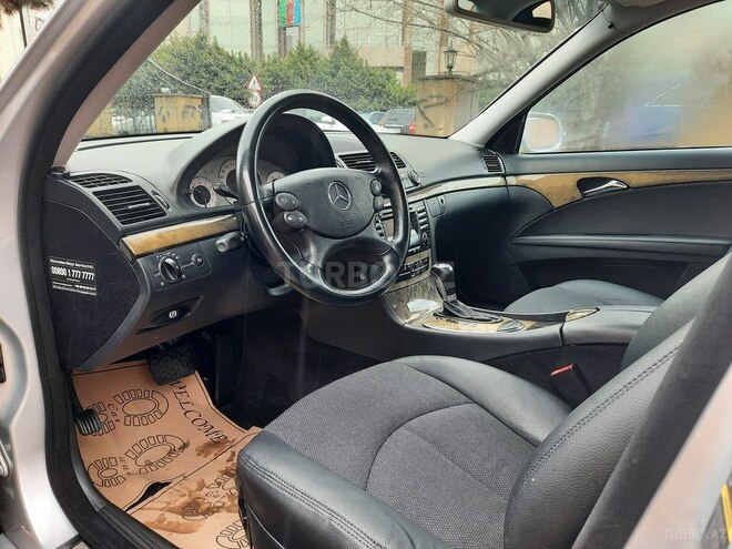 Mercedes E 220 2007, 235,000 km - 2.2 l - Bakı
