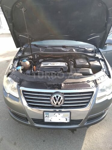 Volkswagen Passat 2008, 219,546 km - 2.0 l - Naftalan