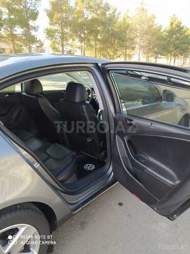 Volkswagen Passat 2008, 219,546 km - 2.0 l - Naftalan