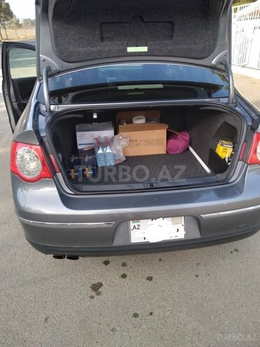 Volkswagen Passat 2008, 219,546 km - 2.0 l - Naftalan