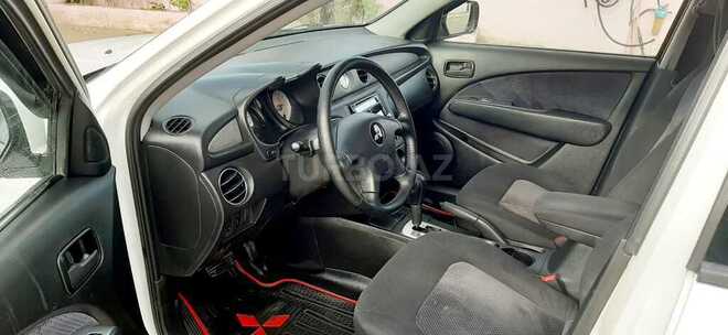 Mitsubishi Outlander 2004, 246,787 km - 2.4 l - Sumqayıt