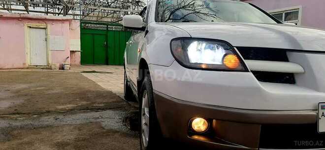 Mitsubishi Outlander 2004, 246,787 km - 2.4 l - Sumqayıt