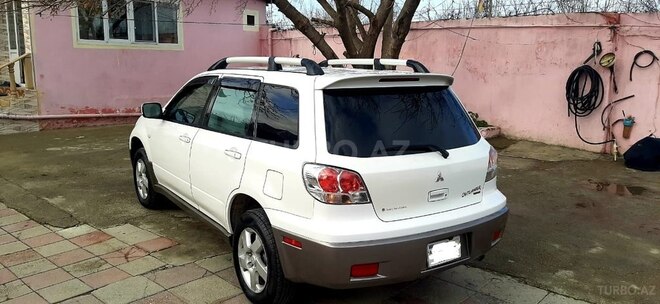 Mitsubishi Outlander 2004, 246,787 km - 2.4 l - Sumqayıt