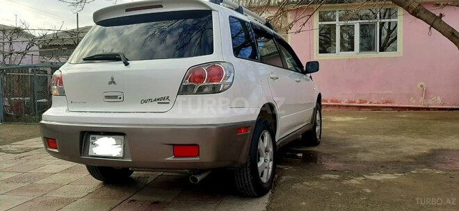 Mitsubishi Outlander 2004, 246,787 km - 2.4 l - Sumqayıt