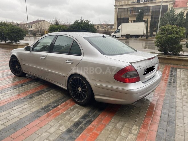Mercedes E 320 2004, 235,000 km - 3.2 l - Sumqayıt