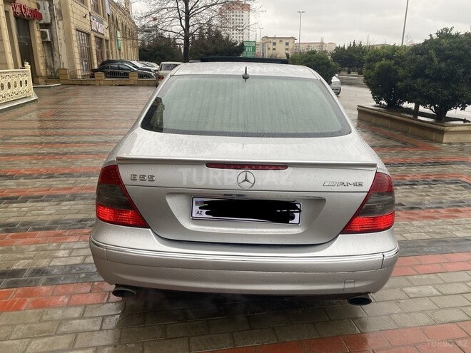 Mercedes E 320 2004, 235,000 km - 3.2 l - Sumqayıt