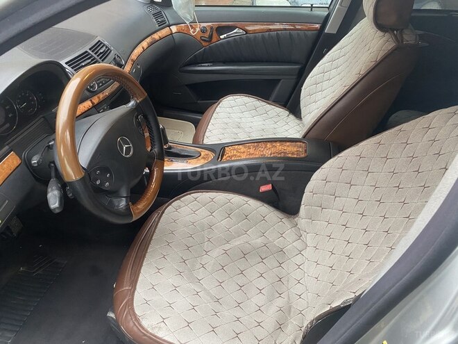 Mercedes E 320 2004, 235,000 km - 3.2 l - Sumqayıt