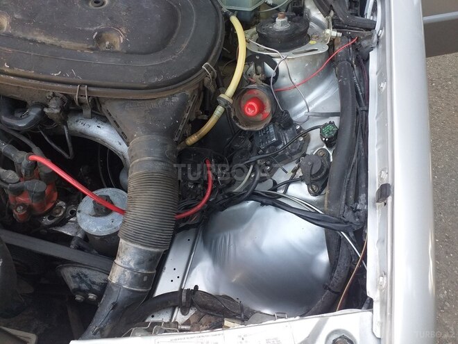 Mercedes 190 1992, 228,000 km - 1.8 l - Qazax