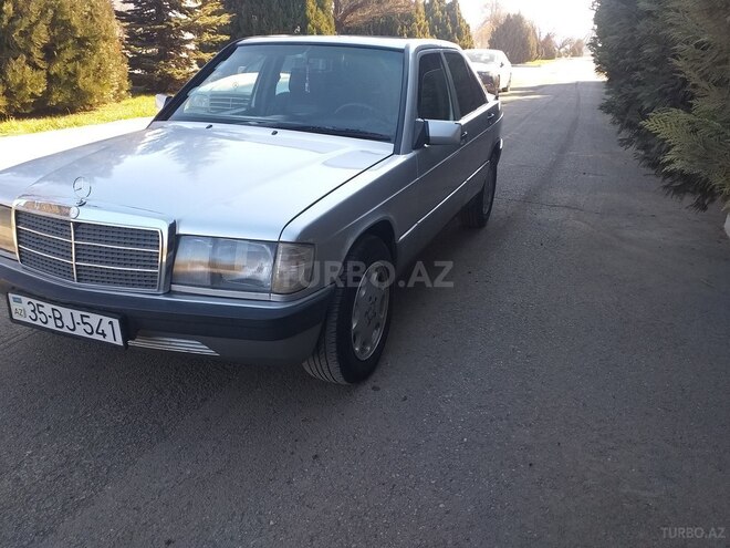 Mercedes 190 1992, 228,000 km - 1.8 l - Qazax