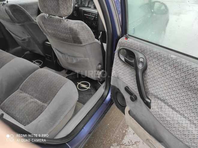 Opel Vectra 1996, 326,575 km - 1.8 l - Bakı