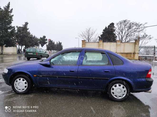 Opel Vectra 1996, 326,575 km - 1.8 l - Bakı