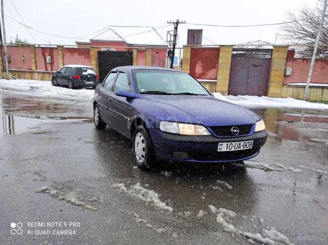 Opel Vectra 1996, 326,575 km - 1.8 l - Bakı