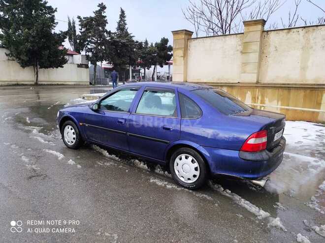 Opel Vectra 1996, 326,575 km - 1.8 l - Bakı
